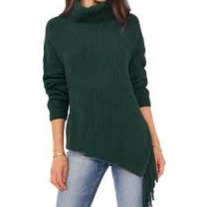 NWT Vince Camuto Asymmetrical Fringe Hem Turtleneck Statement Sweater